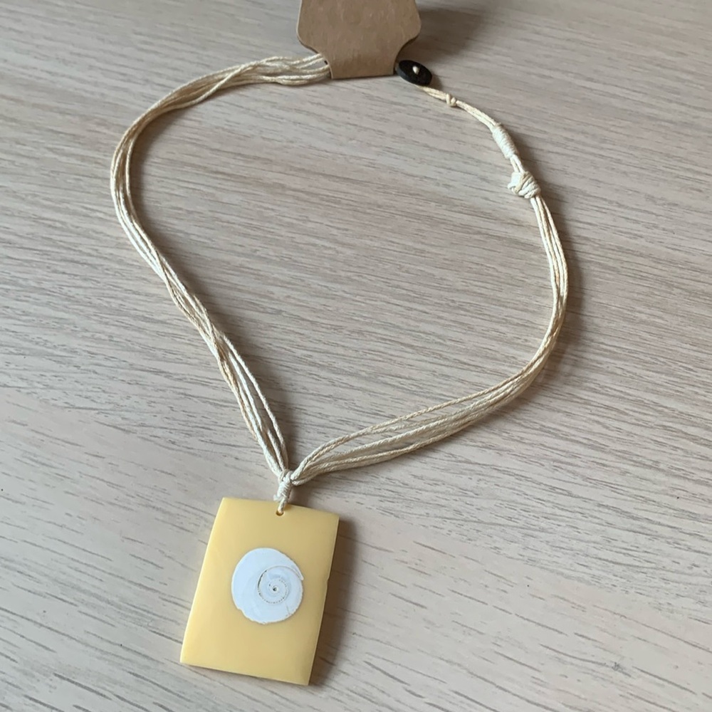 ⭐️ 5 for 20$! ⭐️ Cream rope necklace